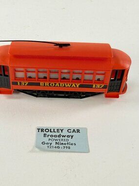 Vintage TYCO HO Scale 214G Broadway Trolley Car #137 Runs